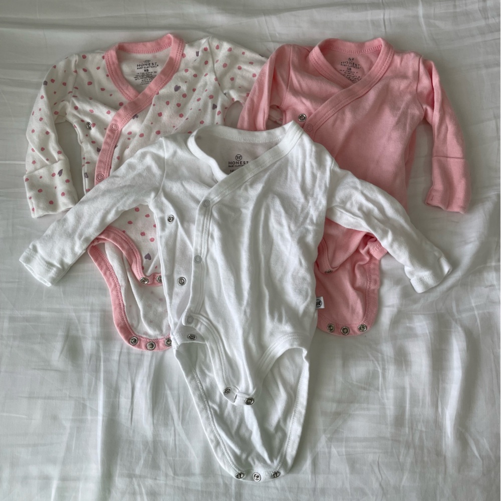 HonestBaby three pack long sleeve onesie & footed pants